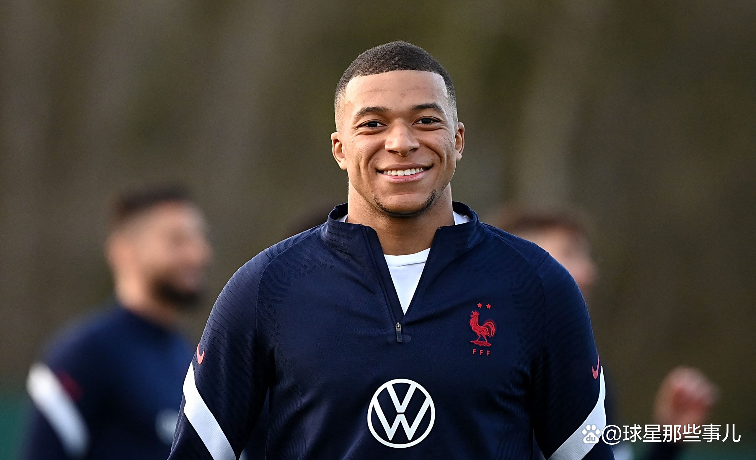 九游体育APP包含加拿大队前途光明！，姆巴佩新星刷新纪录表现突出上演精彩一战的词条