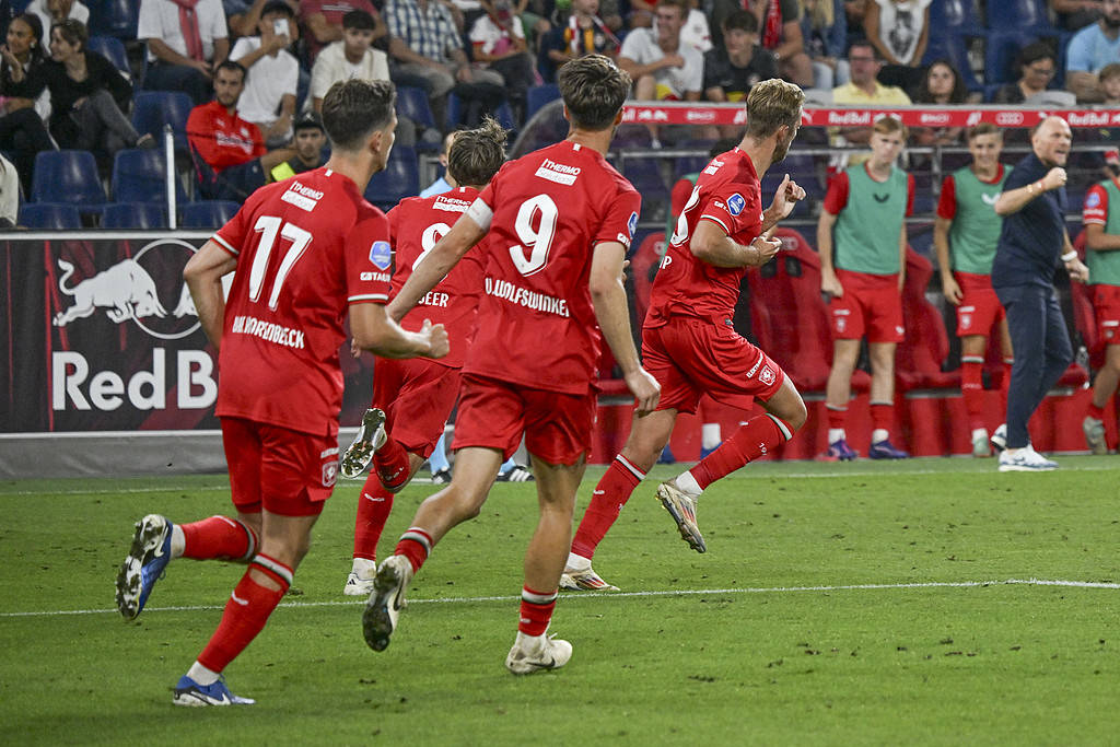 九游体育窗口期荷甲焦点战，多特蒙德强势反弹，目标明确，轮换策略成焦点的简单介绍