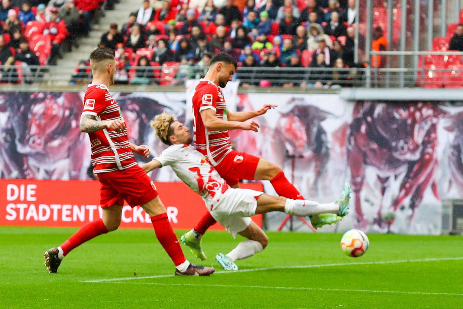 九游体育官网赛前法国杯焦点战，巴塞罗那刷新队史纪录，话题不断，身体对抗强度拉满的简单介绍